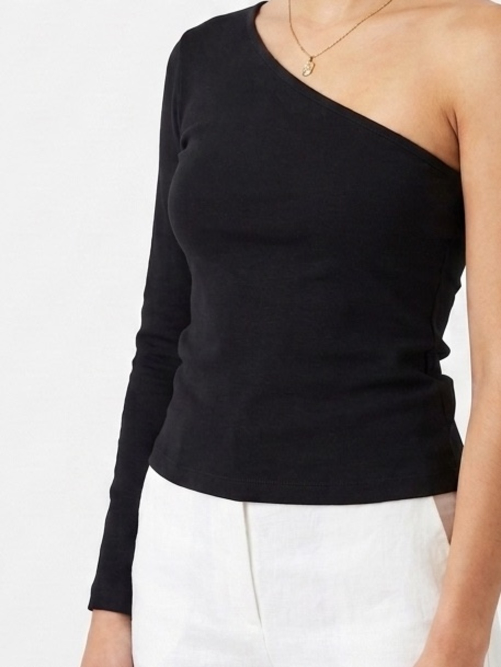 Classic Black Women's One-Shoulder Top - Sleek Everyday Style